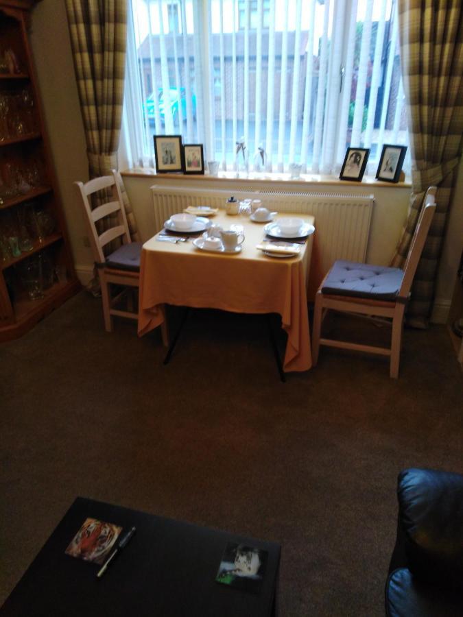 24 Fairfield Road Bed and Breakfast Uttoxeter Εξωτερικό φωτογραφία